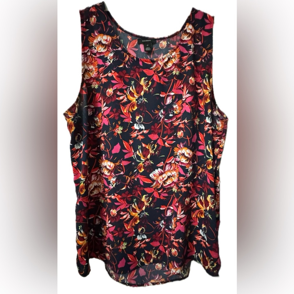 Halogen Red and Pink Tank Top Vibrant Floral Design